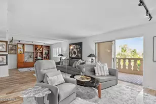 7970 E Camelback Rd, Scottsdale, AZ 85251 - Photo 3