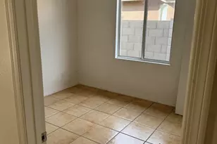 6135 W Navajo Dr, Glendale, AZ 85302 - Photo 13