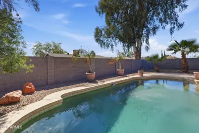 423 W Horseshoe Avenue, Gilbert, AZ 85233 - Photo 31
