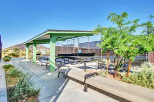 25604 N 51st Dr, Phoenix, AZ 85083 - Photo 79