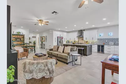 25604 N 51st Drive, Phoenix, AZ 85083 - Photo 13