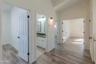 5610 W Gail Dr, Chandler, AZ 85226 - Photo 11