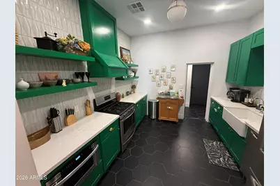 138 N 11th Avenue, Phoenix, AZ 85007 - Photo 3