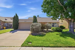 5527 W Garden Dr, Glendale, AZ 85304 - Photo 1