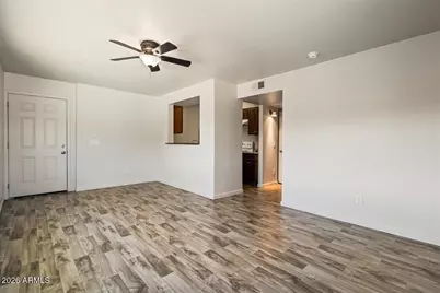 1346 E Mountain View Road #Apt 210, Phoenix, AZ 85020 - Photo 13