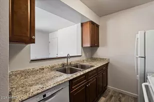 1346 E Mountain View Rd, Phoenix, AZ 85020 - Photo 19