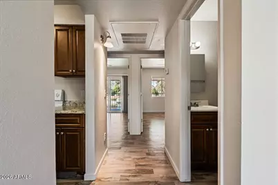 1346 E Mountain View Road #207, Phoenix, AZ 85020 - Photo 21