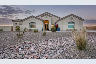 13621 W Tuckey Court, Glendale, AZ 85307 - Photo 3