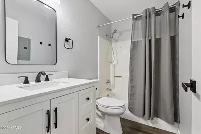 2910 W Marconi Avenue #220, Phoenix, AZ 85053 - Photo 11