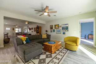 1517 E Pinchot Ave, Phoenix, AZ 85014 - Photo 29