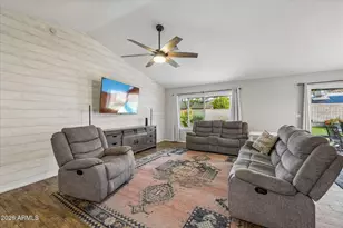 3036 W Country Club Terrace, Phoenix, AZ 85027 - Photo 5