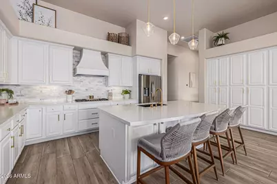 27540 N 83rd Drive, Peoria, AZ 85383 - Photo 11