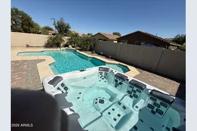 18129 W Desert Lane, Surprise, AZ 85388 - Photo 15