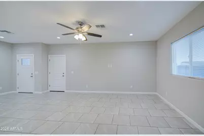 19854 N 29th Street, Phoenix, AZ 85050 - Photo 7