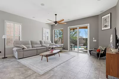 12071 W Red Hawk Drive, Peoria, AZ 85383 - Photo 5