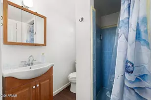 4245 N 16th Dr, Phoenix, AZ 85015 - Photo 15