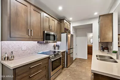 11260 N 92nd Street #1117, Scottsdale, AZ 85260 - Photo 5