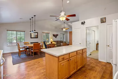 2236 Cross Country Road, Overgaard, AZ 85933 - Photo 15