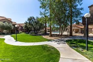 925 N College Ave, Tempe, AZ 85288 - Photo 33