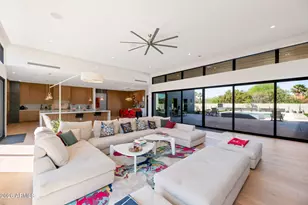 10420 N 64th Pl, Paradise Valley, AZ 85253 - Photo 49