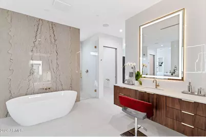 10420 N 64th Place, Paradise Valley, AZ 85253 - Photo 13