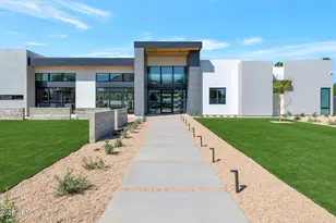 10420 N 64th Pl, Paradise Valley, AZ 85253 - Photo 1