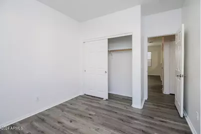 2331 W Saint Catherine Avenue, Phoenix, AZ 85041 - Photo 13