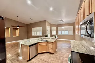 1735 E Bartlett Pl, Chandler, AZ 85249 - Photo 7