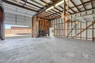 24 W Circle Mountain Rd, New River, AZ 85087 - Photo 27