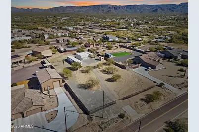 24 W Circle Mountain Road, New River, AZ 85087 - Photo 3