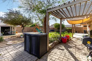 8631 W Fullam St, Peoria, AZ 85382 - Photo 29