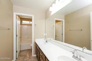 5809 S 27th Ln, Phoenix, AZ 85041 - Photo 11