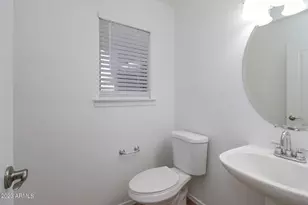 2581 E Bellerive Dr, Chandler, AZ 85249 - Photo 9