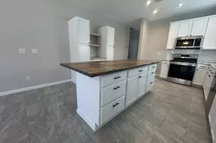 659 W Jahns Ct, Casa Grande, AZ 85122 - Photo 3