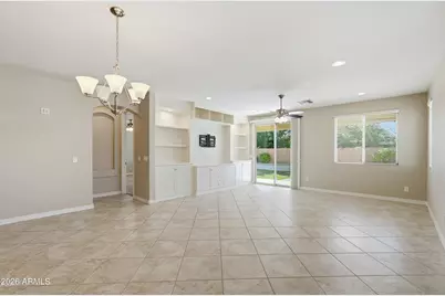 7651 W Molly Drive, Peoria, AZ 85383 - Photo 7