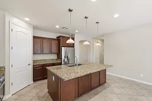 7651 W Molly Dr, Peoria, AZ 85383 - Photo 11