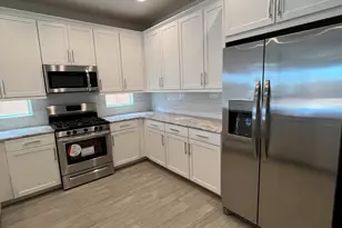 16399 W Charlotte Dr, Surprise, AZ 85387 - Photo 7