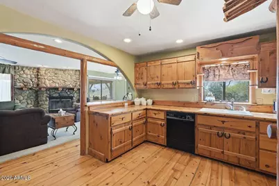 44040 N 7th Avenue, New River, AZ 85087 - Photo 25