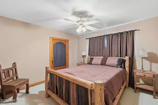 44040 N 7th Ave, New River, AZ 85087 - Photo 33