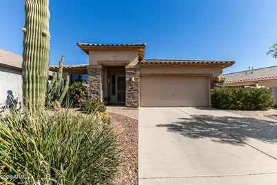 202 E Rock Wren Drive, San Tan Valley, AZ 85143 - Photo 1