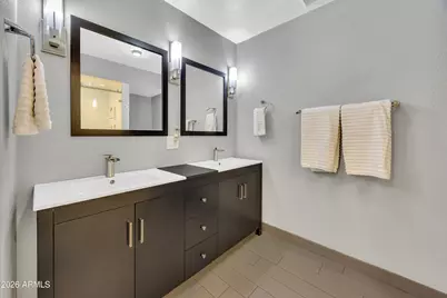 960 W Knowles Circle, Mesa, AZ 85210 - Photo 23