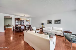 960 W Knowles Cir, Mesa, AZ 85210 - Photo 15