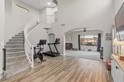 15938 W Port Royale Lane, Surprise, AZ 85379 - Photo 9