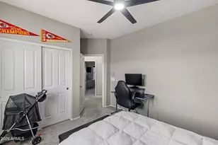 15938 W Port Royale Ln, Surprise, AZ 85379 - Photo 29