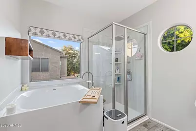 15938 W Port Royale Lane, Surprise, AZ 85379 - Photo 31