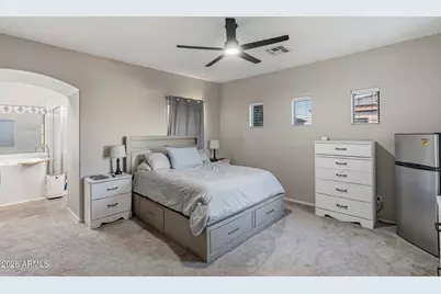 15938 W Port Royale Lane, Surprise, AZ 85379 - Photo 29