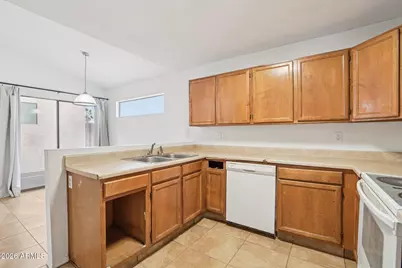 4545 N 67th Avenue #1156, Phoenix, AZ 85033 - Photo 11