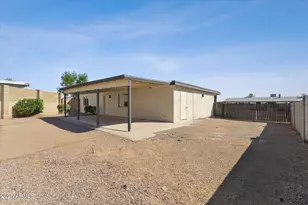 9554 E Dallas St, Mesa, AZ 85207 - Photo 25