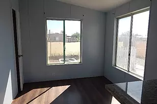 19041 N Pierson Rd, Peoria, AZ 85373 - Photo 5