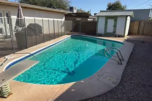 8042 N 28th Ave, Phoenix, AZ 85051 - Photo 37